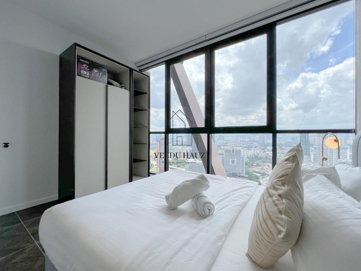 Scarletz Suites At Klcc By Veedu Hauz Kuala Lumpur Exterior photo